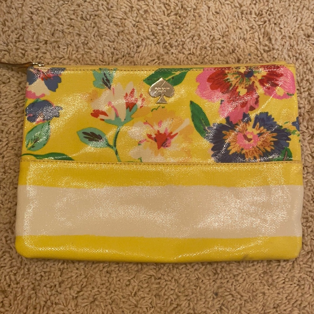 Kate Spade Pouch